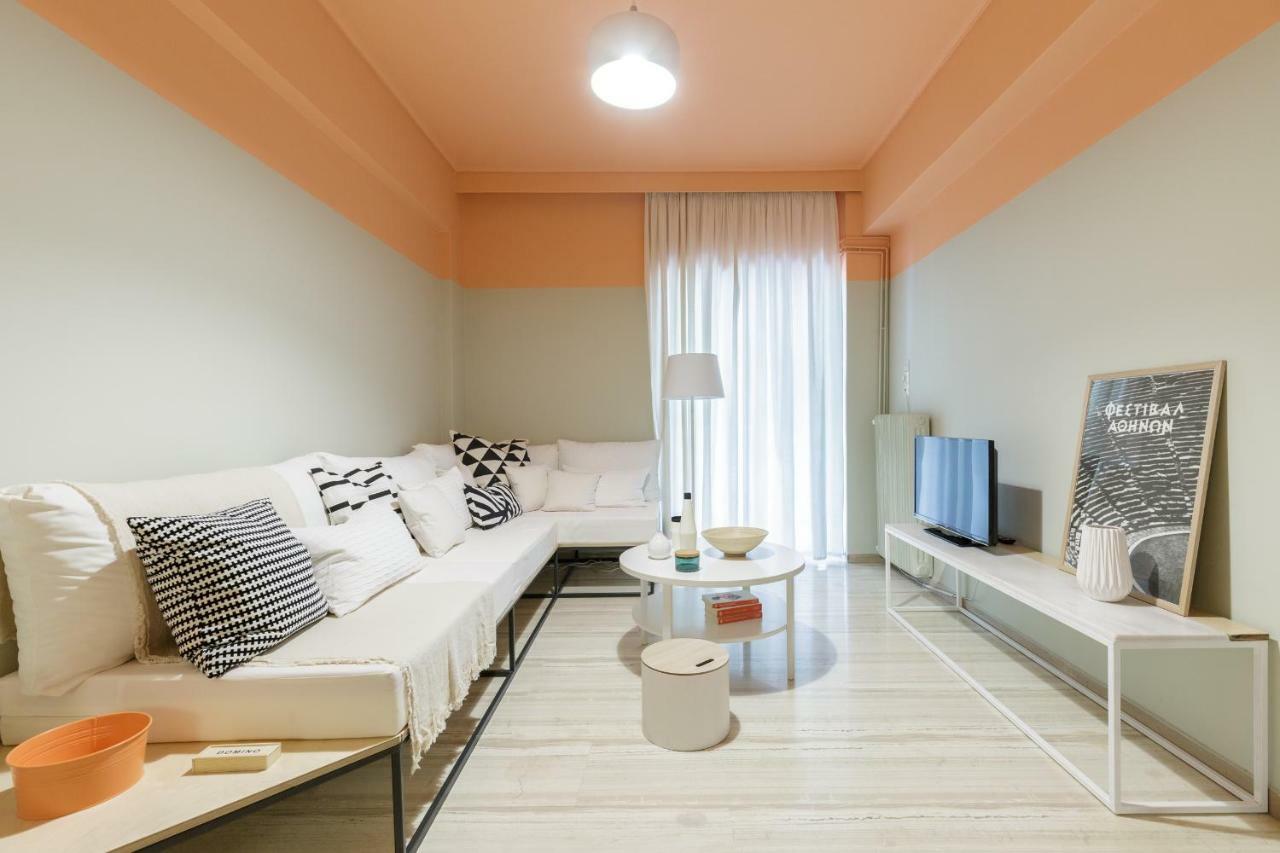 Elegant Coral Apartment Атина Екстериор снимка
