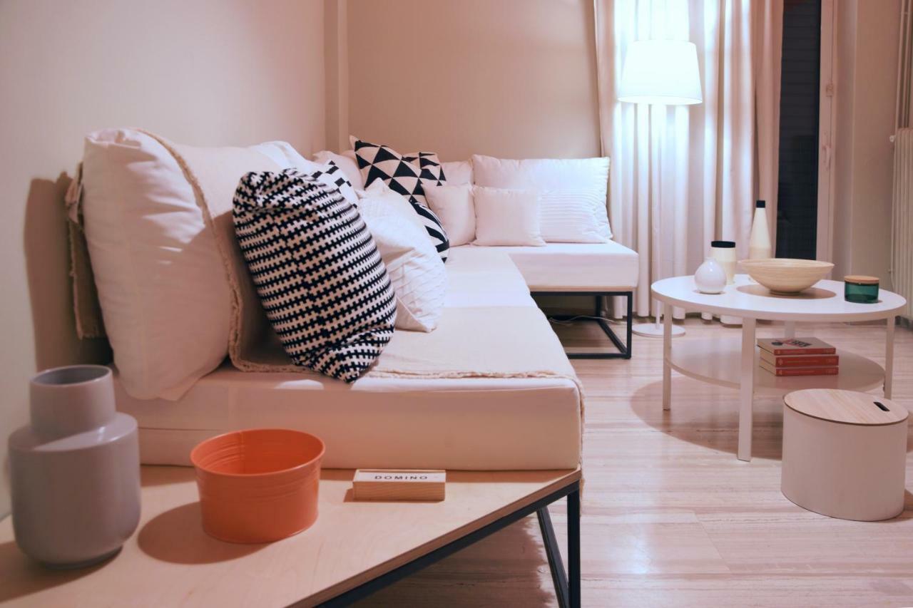 Elegant Coral Apartment Атина Екстериор снимка