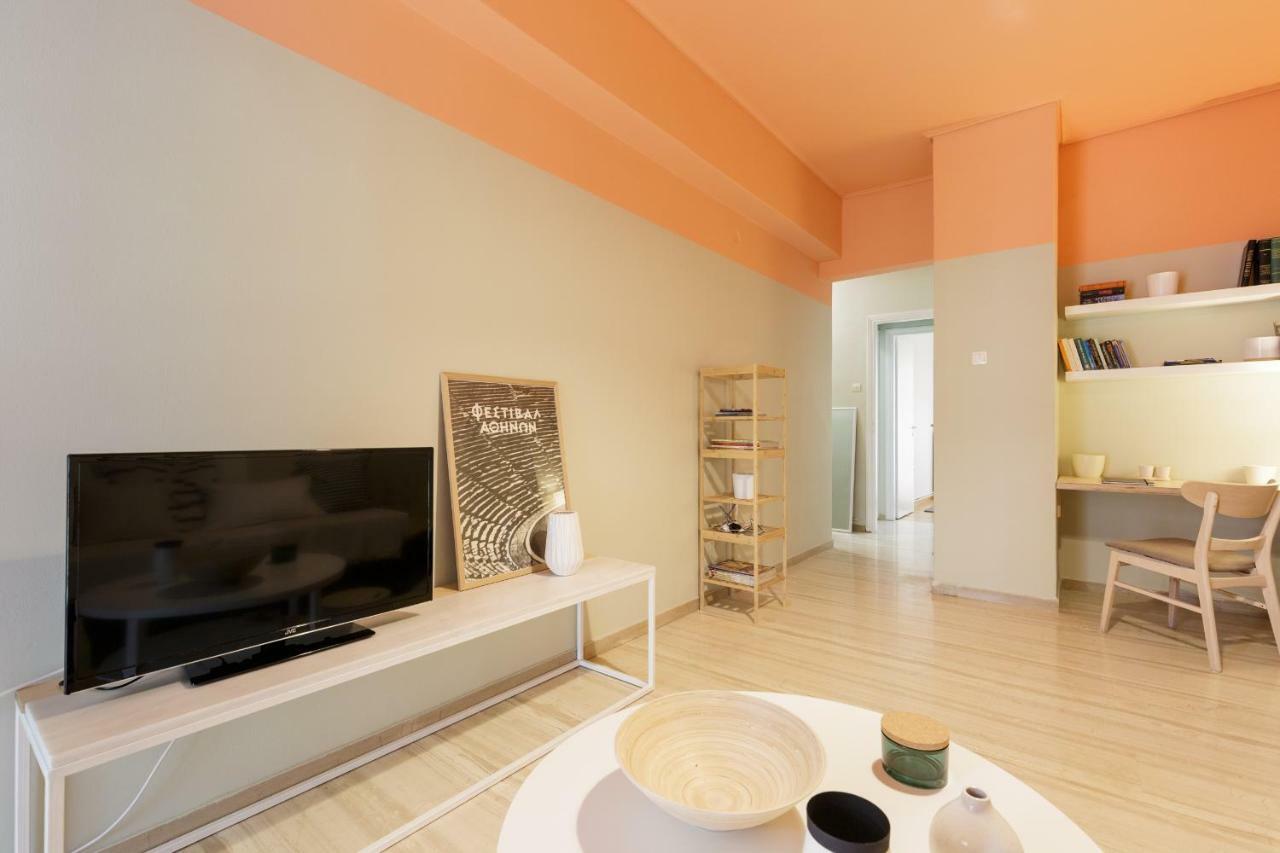 Elegant Coral Apartment Атина Екстериор снимка